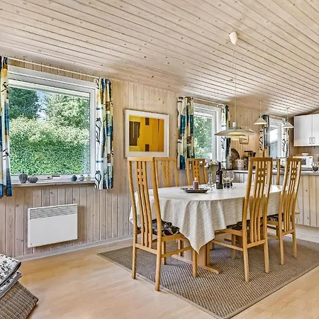 Σπίτι διακοπών Front In With Sauna Tranekær